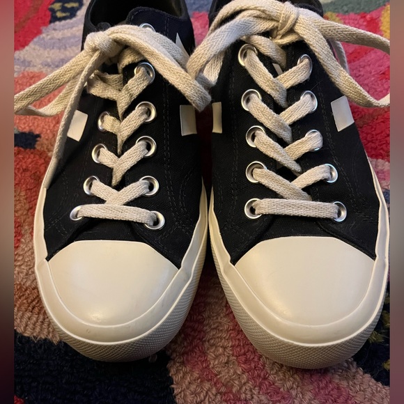 Anthropologie Veja Wata II Low-Top Sneakers - Picture 4 of 8